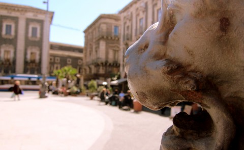 122 Lion in the piazza - Sicily - photo - Rob Vandermark
